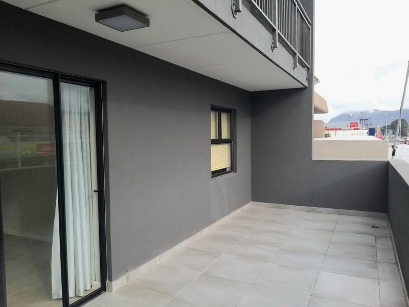 To Let 1 Bedroom Property for Rent in Diep River Western Cape